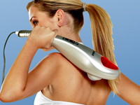 newgen medicals Klopfmassagegerät mit Infrarot