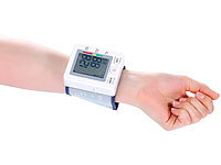 ; Fitness-Armbänder mit Blutdruck-Anzeige und EKG-Aufzeichnung, Kinesiologie-Tapes Fitness-Armbänder mit Blutdruck-Anzeige und EKG-Aufzeichnung, Kinesiologie-Tapes 